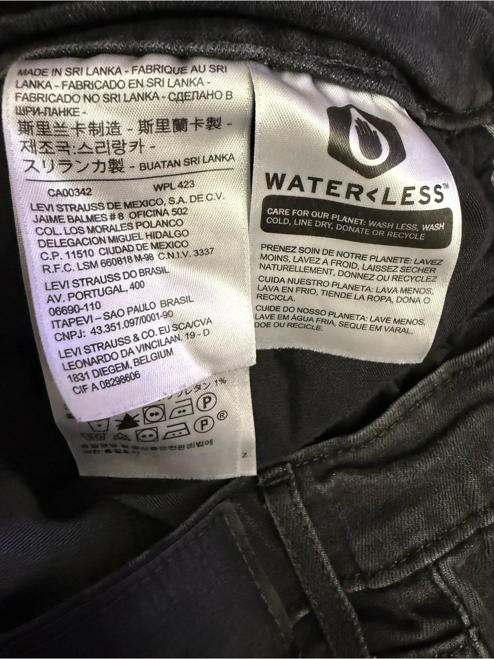 Levi’s Jeans Women’s 32x32 Black 712 Slim Stretch